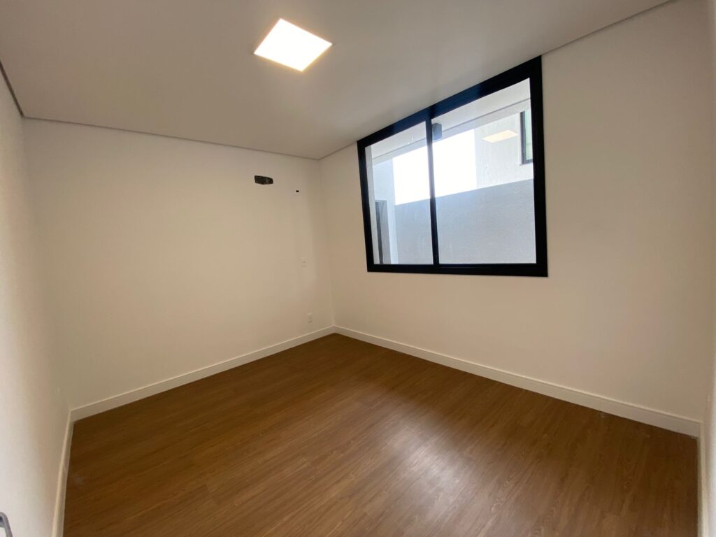 whatsapp image 2025 11 26 at 17.56.25