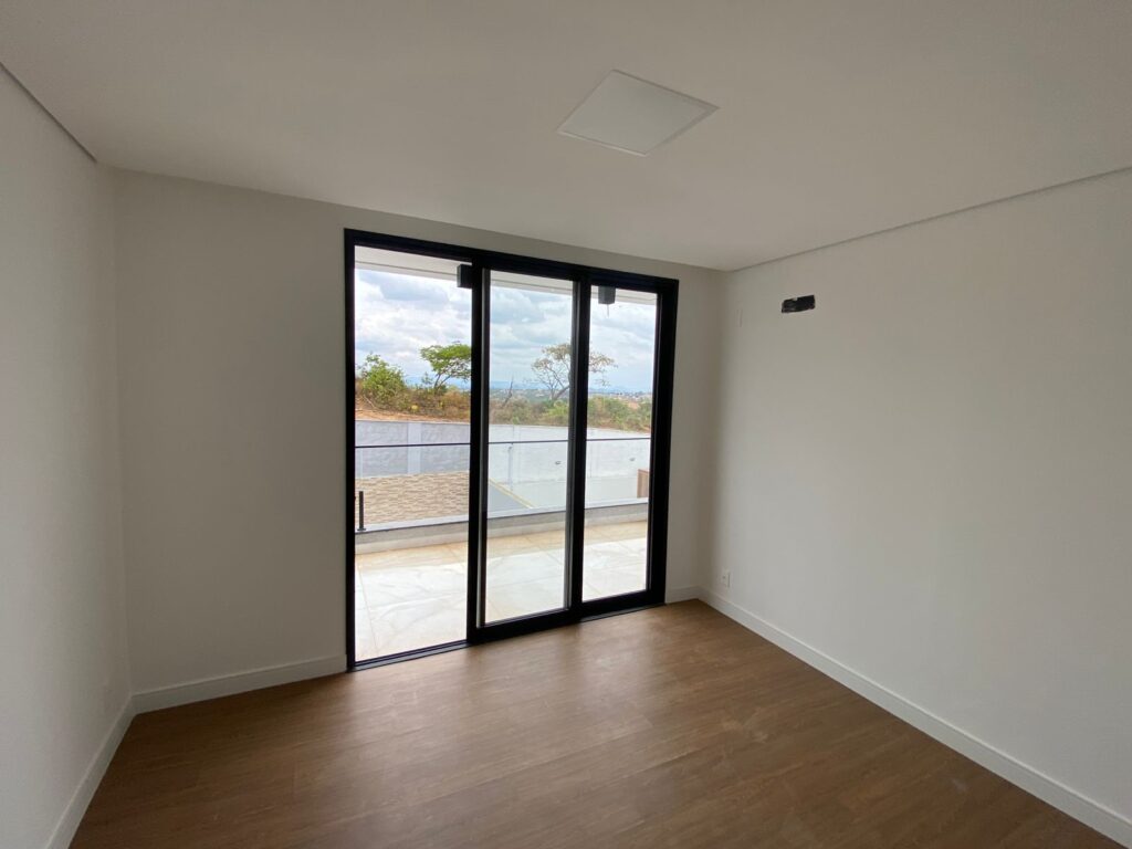 whatsapp image 2025 11 26 at 17.56.32