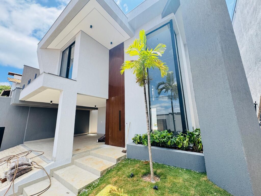 whatsapp image 2025 12 01 at 18.43.36 (1)