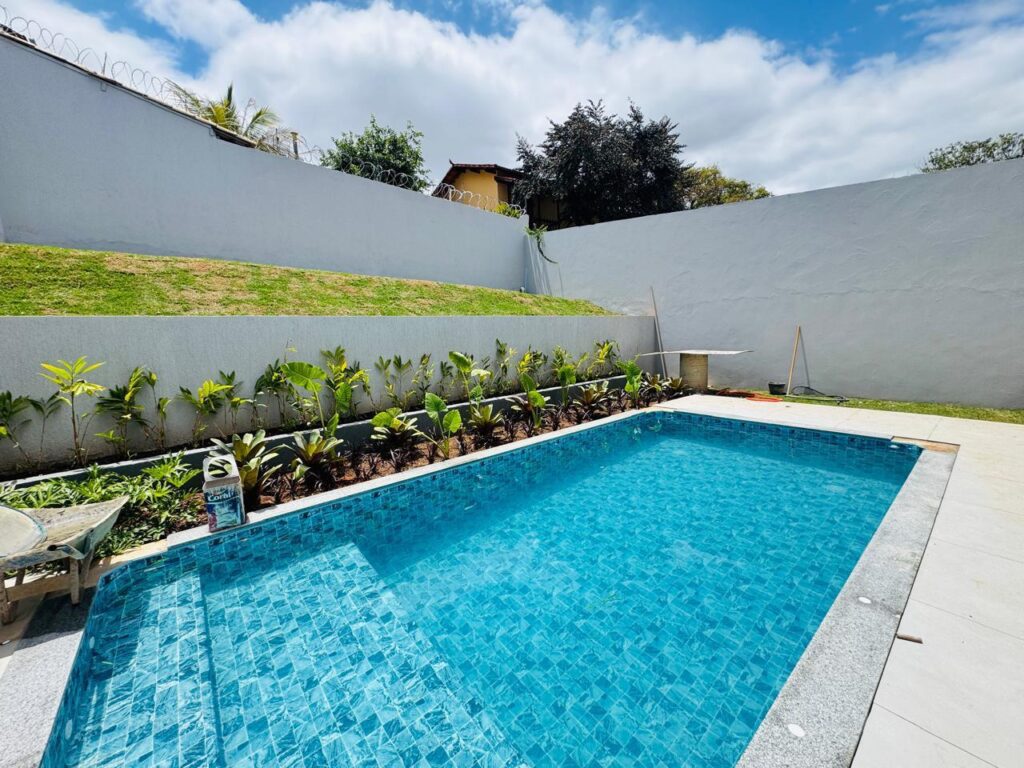 whatsapp image 2025 12 01 at 18.43.36