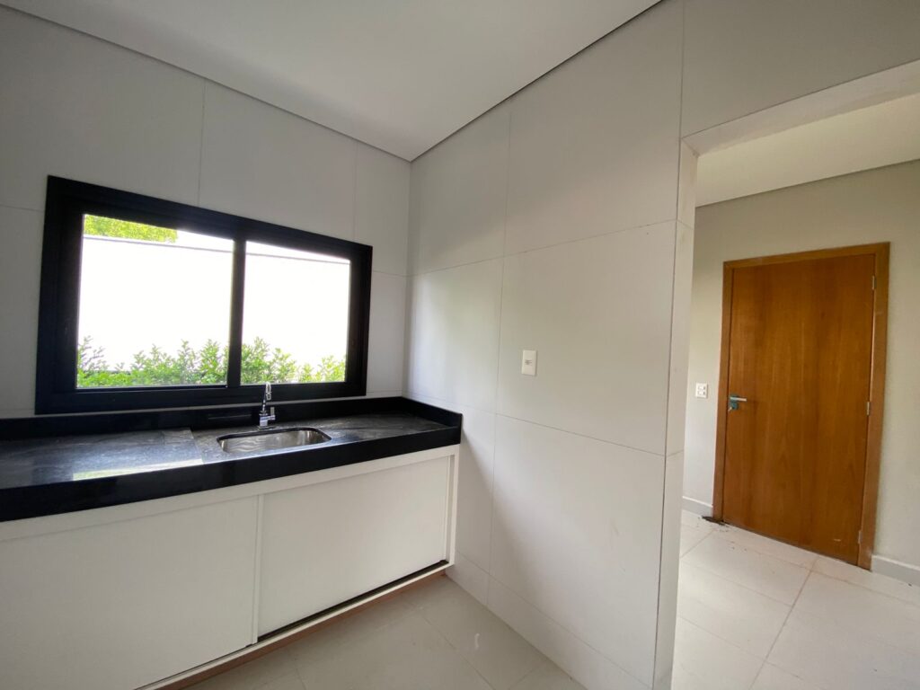 whatsapp image 2025 12 02 at 16.51.42 (1)